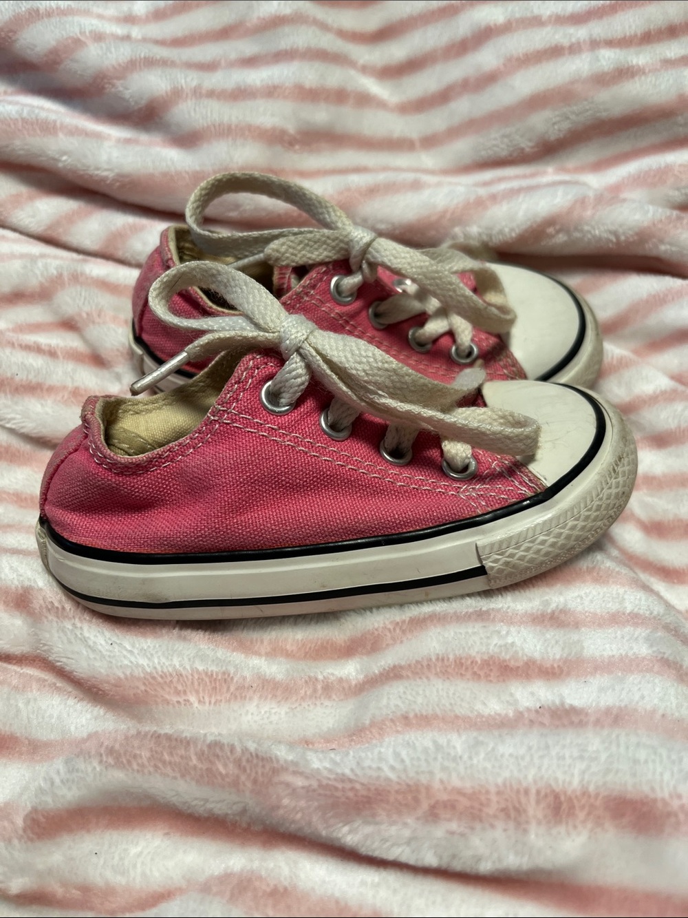 Converse Kids Pink Canvas Lace-Up Sneakers